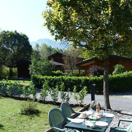 Lakeside Cabin 4* Annecy