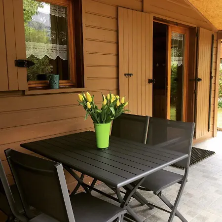 Lakeside Cabin 4*